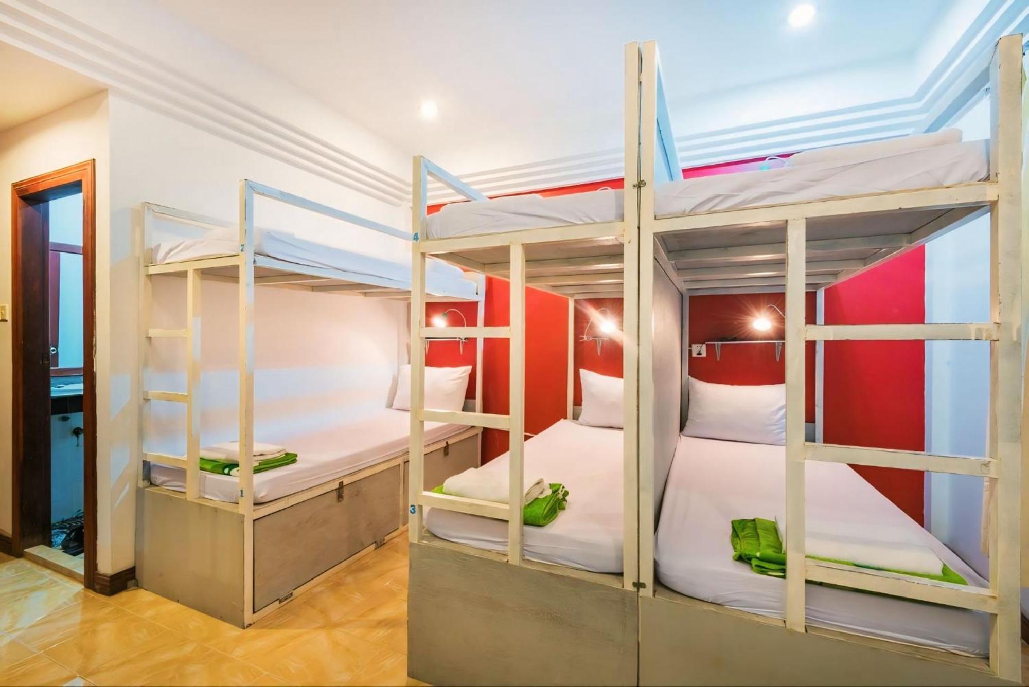 Vplus Hotel Siem Reap Exterior photo