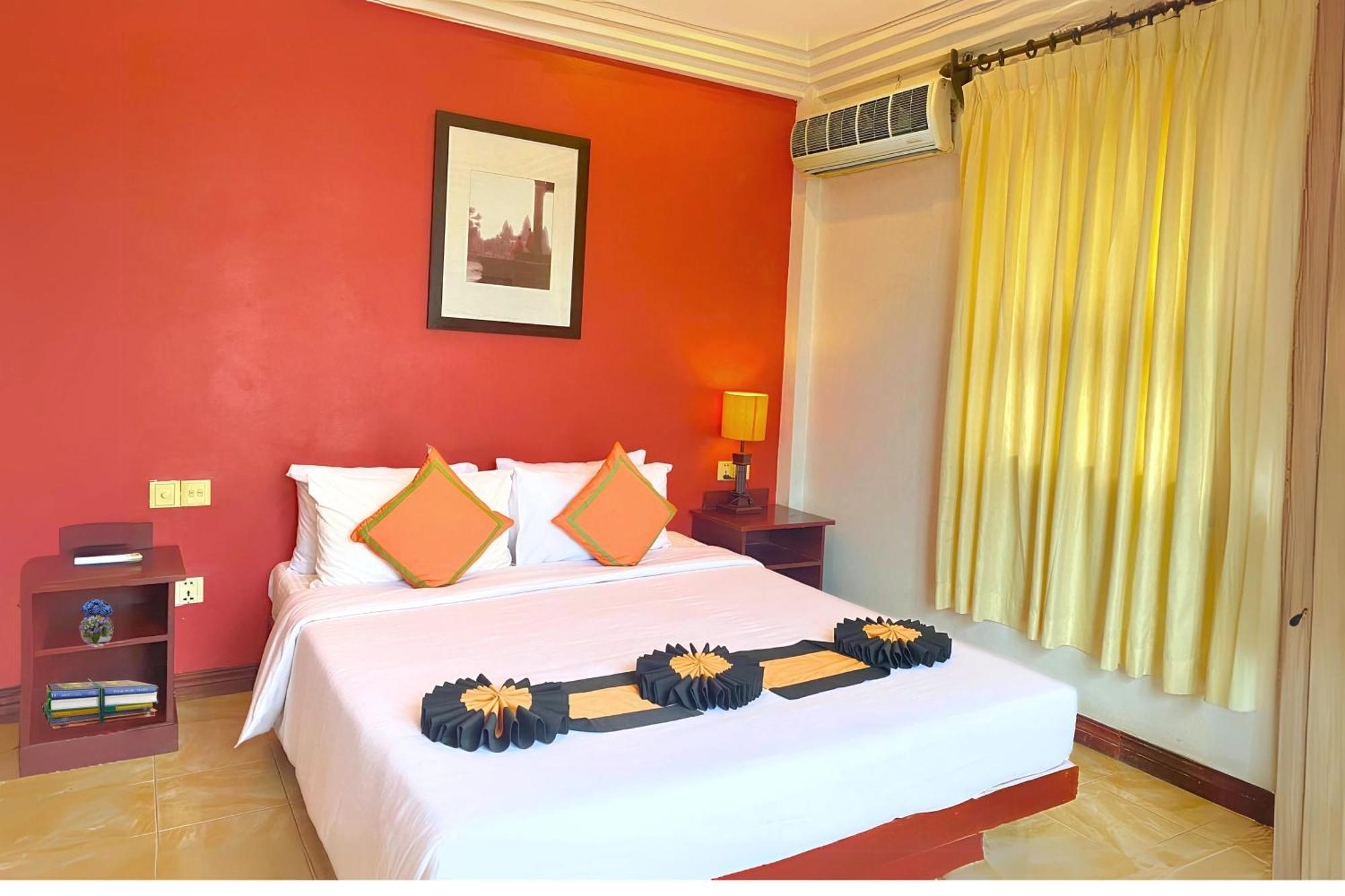 Vplus Hotel Siem Reap Exterior photo