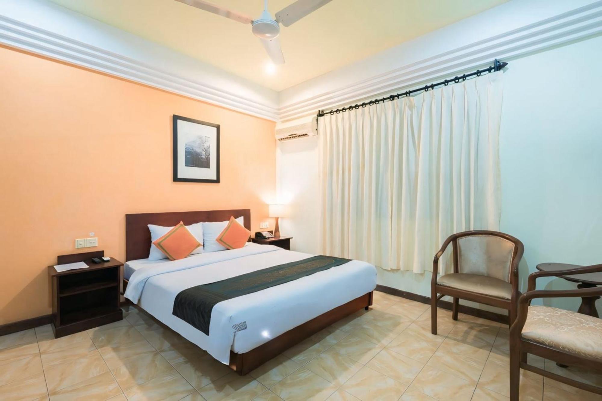 Vplus Hotel Siem Reap Exterior photo