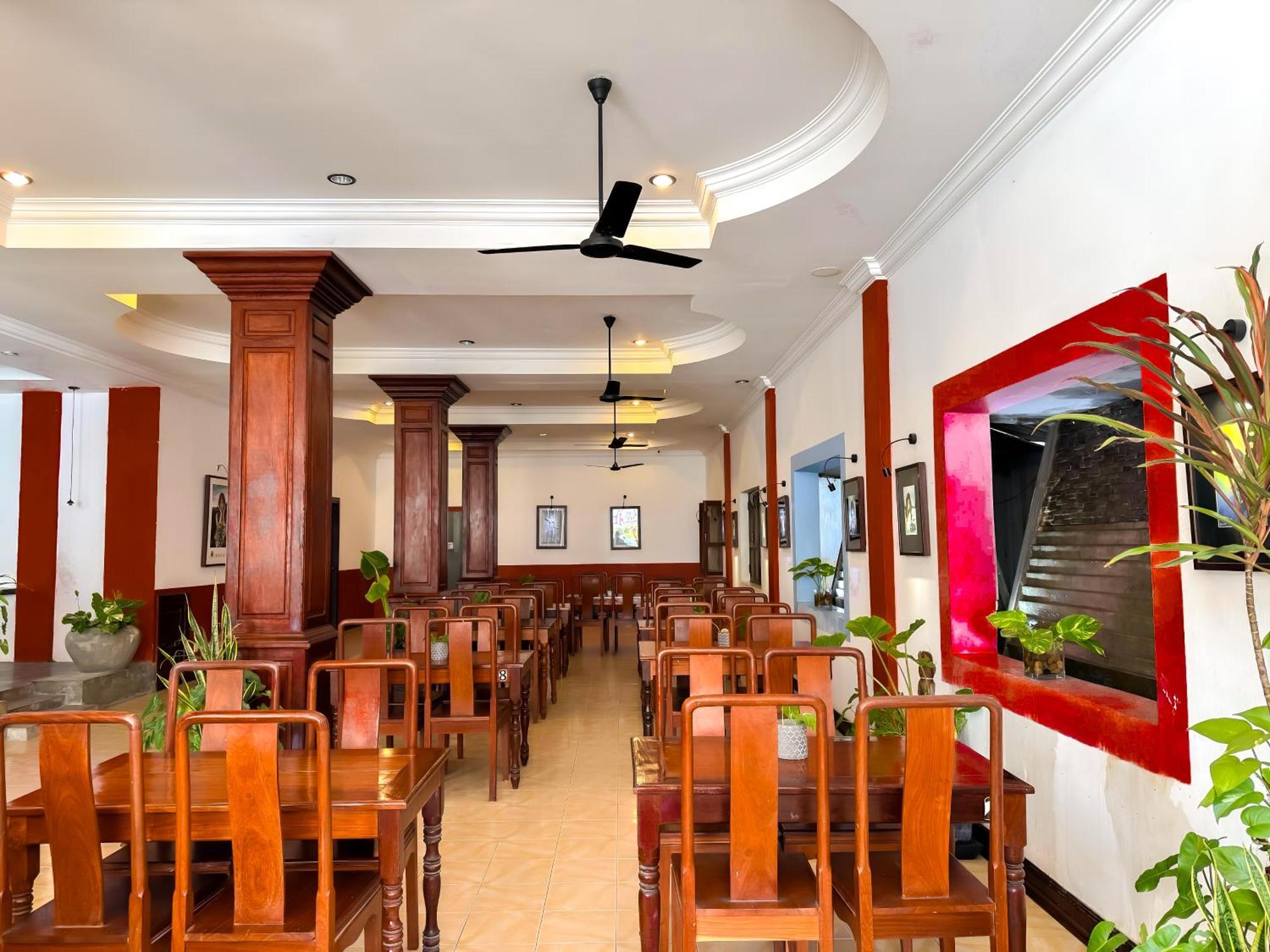Vplus Hotel Siem Reap Exterior photo