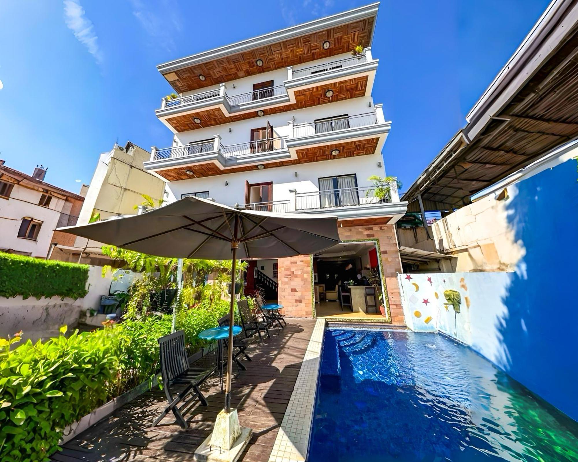 Vplus Hotel Siem Reap Exterior photo